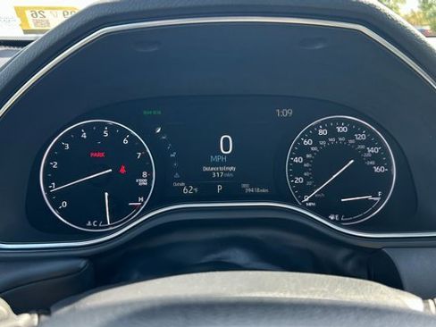 Used 2020 Toyota Avalon Touring image 17