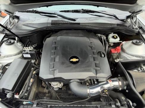 Used 2010 Chevrolet Camaro LT w/ RS Package RWD image 10