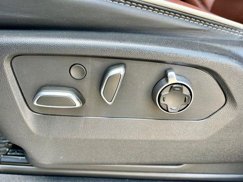 Used 2023 GMC Sierra 1500 Denali Ultimate image 30