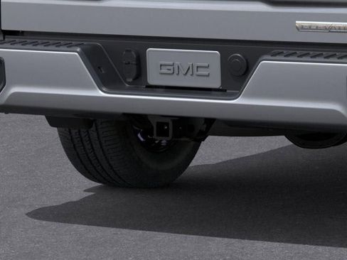New 2026 GMC Sierra 1500 Elevation image 14