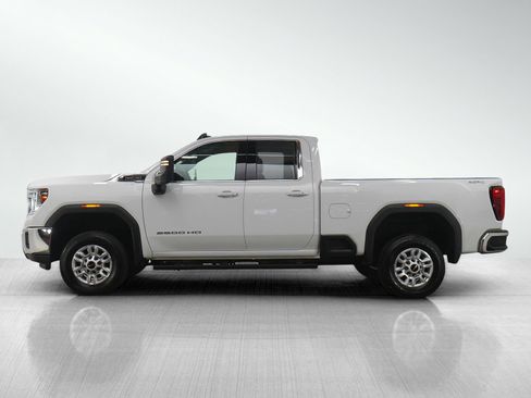 Used 2023 GMC Sierra 2500 SLE w/ SLE Convenience Package image 2