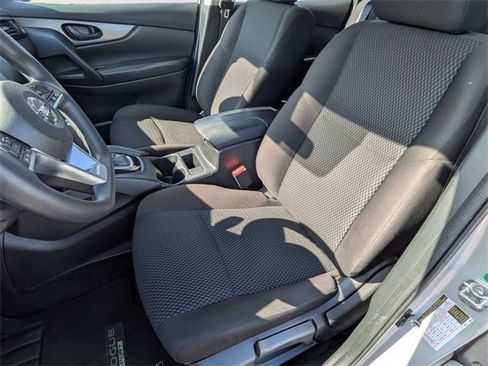 Certified 2021 Nissan Rogue Sport S image 24