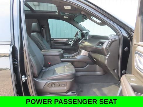 Used 2022 Chevrolet Tahoe RST w/ Luxury Package AWD/4WD image 24