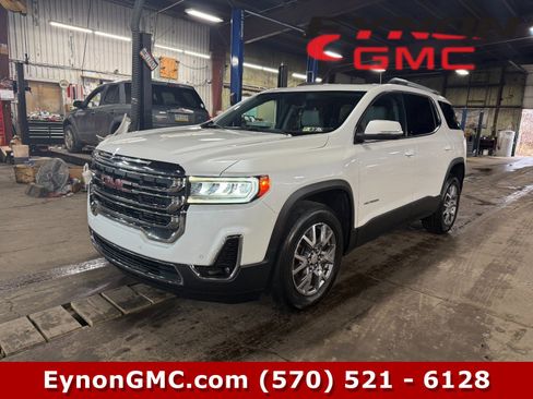 Used 2022 GMC Acadia SLT w/ LPO, Floor Liner Package image 1