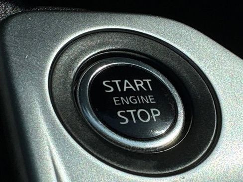 Used 2025 Nissan Sentra SV FWD image 16