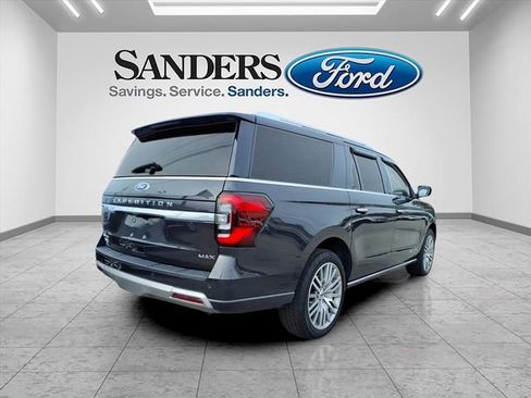 Used 2022 Ford Expedition Max Platinum image 2