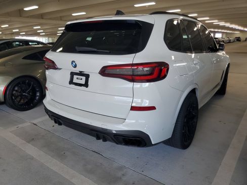 Used 2023 BMW X5 sDrive40i w/ M Sport Package RWD image 3