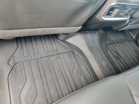 New 2026 GMC Sierra 1500 Elevation w/ Elevation Premium Package image 9