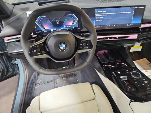 New 2026 BMW 530i w/ Premium Package image 17