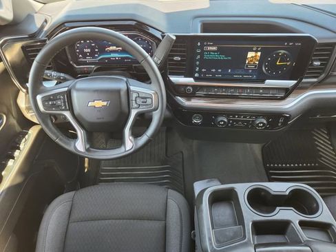 Used 2023 Chevrolet Silverado 1500 LT image 27