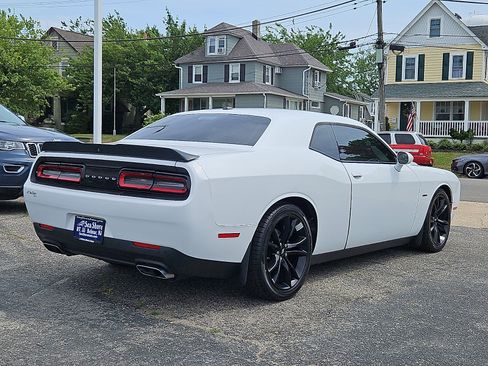 Used 2017 Dodge Challenger R/T w/ Blacktop Package RWD image 7