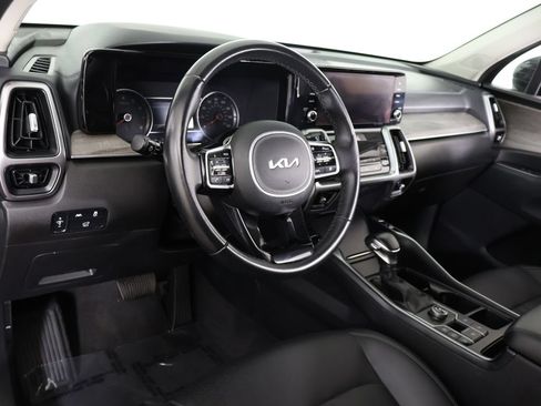 Used 2023 Kia Sorento EX FWD image 28