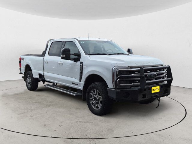 Used 2024 Ford F350 Lariat AWD/4WD image 3