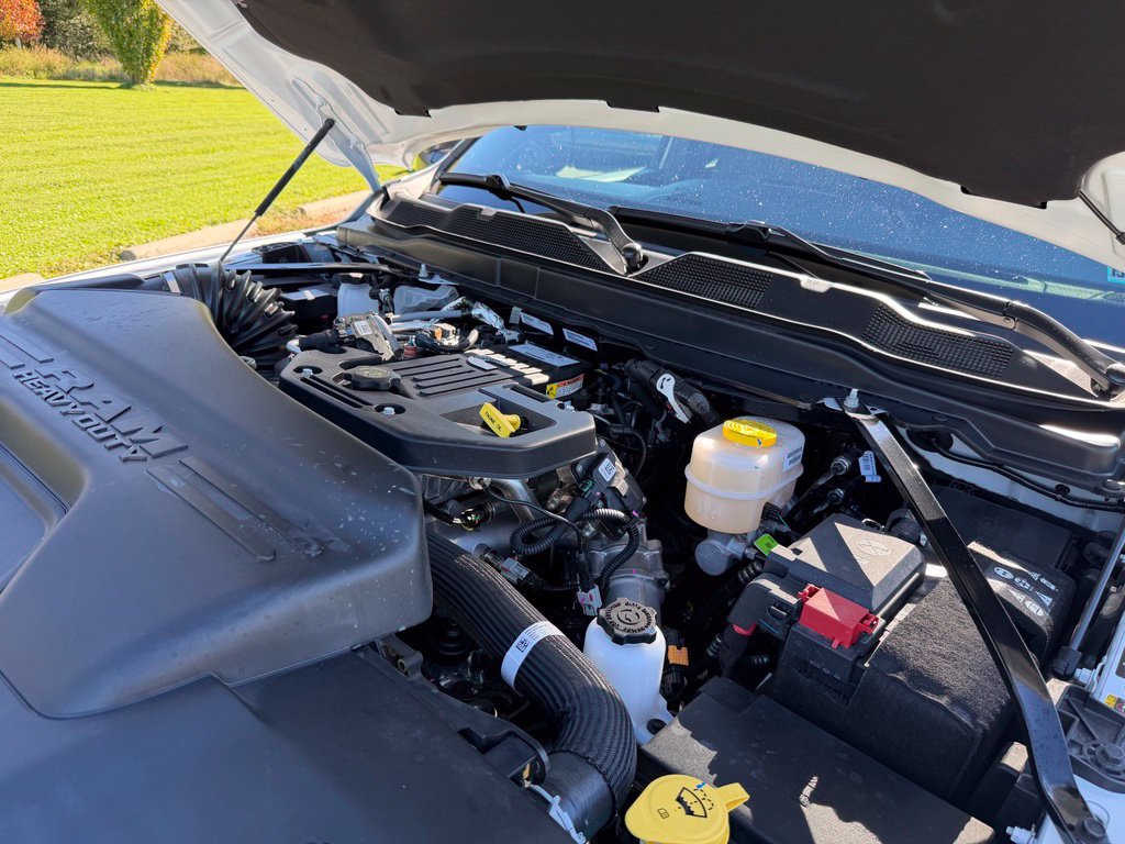 New 2026 RAM 3500 Tradesman AWD/4WD image 20