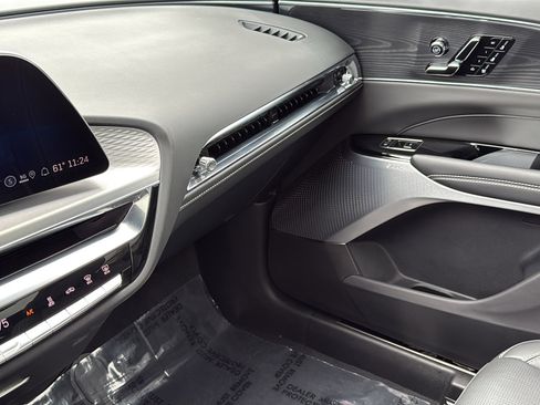 Certified 2025 Cadillac Lyriq Luxury w/ LPO, Floor Liner Package AWD/4WD image 22
