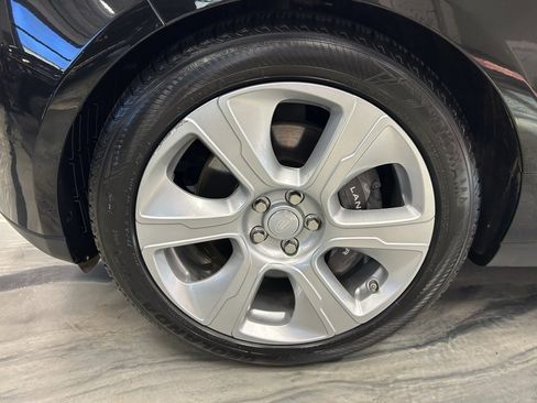 Used 2019 Land Rover Range Rover Supercharged image 22