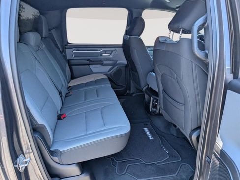 Used 2023 RAM 1500 Big Horn AWD/4WD image 11