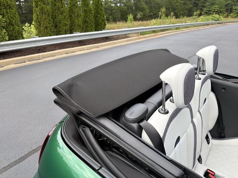 New 2026 MINI Cooper S FWD image 31