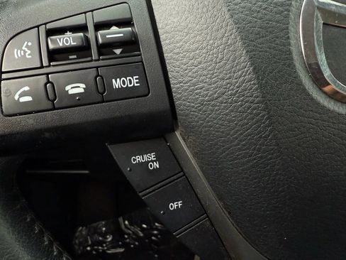 Used 2013 MAZDA MAZDA3 i Touring image 25