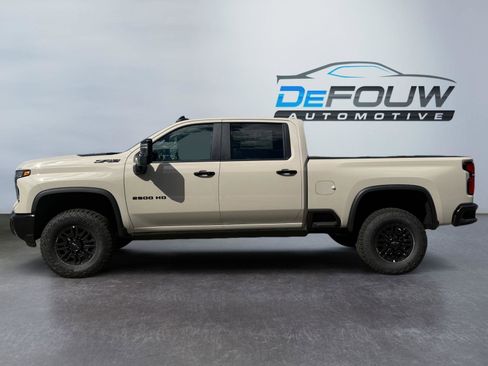 New 2026 Chevrolet Silverado 2500 ZR2 w/ LPO, Dark Essentials Package AWD/4WD image 6