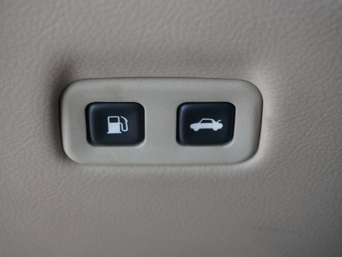 Used 2005 Chevrolet Corvette Convertible w/ Preferred Equipment Group image 28