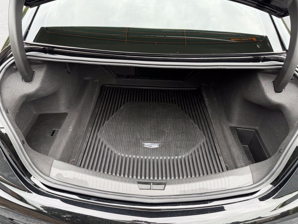 Used 2024 Cadillac CT5 V w/ Premium Package RWD image 33