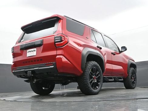 New 2026 Toyota 4Runner SR5 AWD/4WD image 24