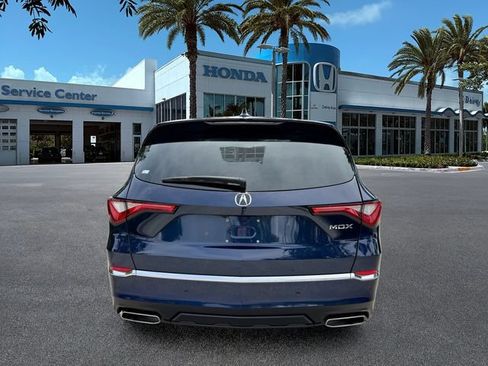 Certified 2024 Acura MDX FWD w/ Technology Package image 7