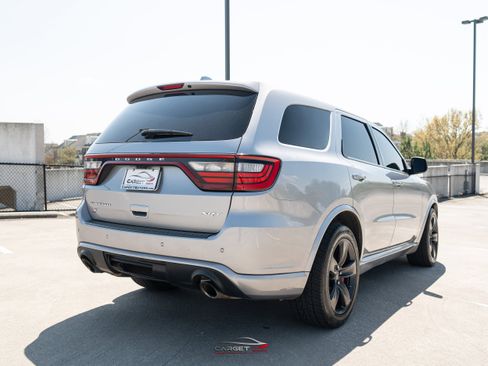 Used 2018 Dodge Durango SRT w/ Technology Group AWD/4WD image 7