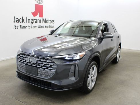 New 2026 Audi Q5 Premium Plus AWD/4WD image 2