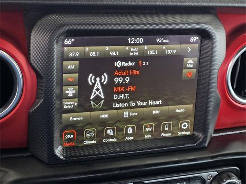 Used 2020 Jeep Gladiator Rubicon image 19