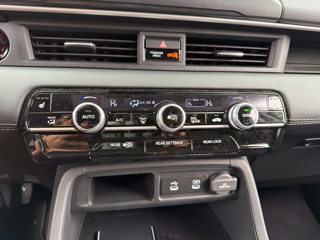 Certified 2026 Honda Pilot Touring image 12