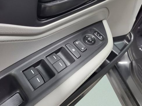 Used 2019 Honda Odyssey EX-L image 26