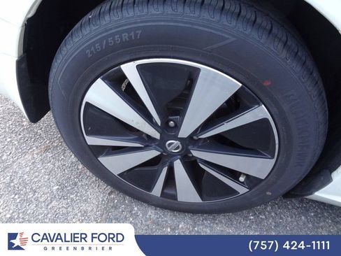Used 2019 Nissan Altima 2.5 SV FWD image 7