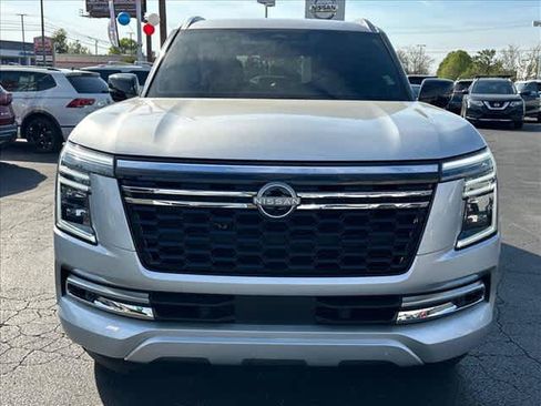 Certified 2025 Nissan Armada SL w/ Captain's Chari Seat Package AWD/4WD image 8