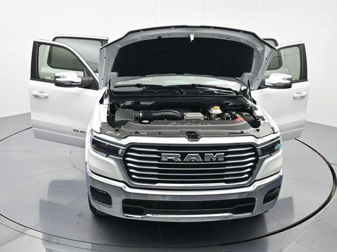 New 2026 RAM 1500 Laramie AWD/4WD image 45