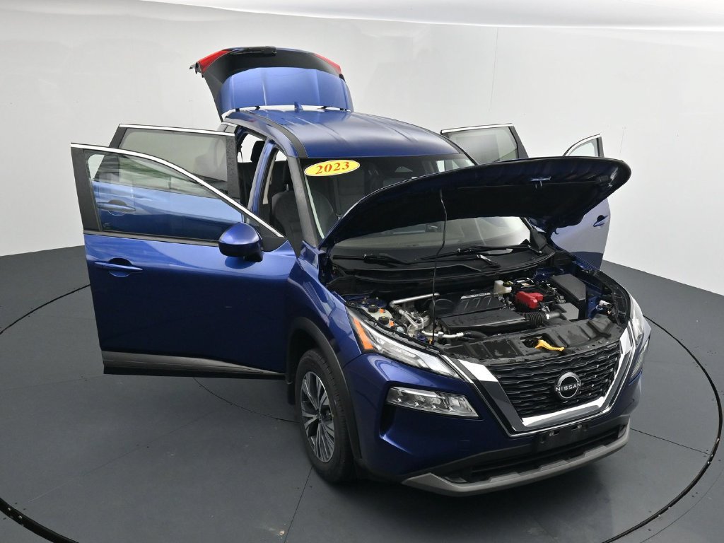 Used 2023 Nissan Rogue SV AWD/4WD image 36