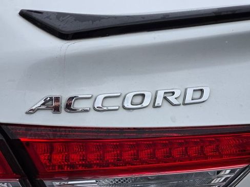 Used 2021 Honda Accord Sport image 17