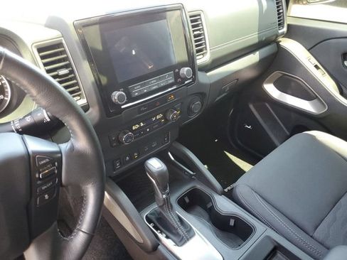 Certified 2024 Nissan Frontier SV w/ SV Convenience Package AWD/4WD image 21