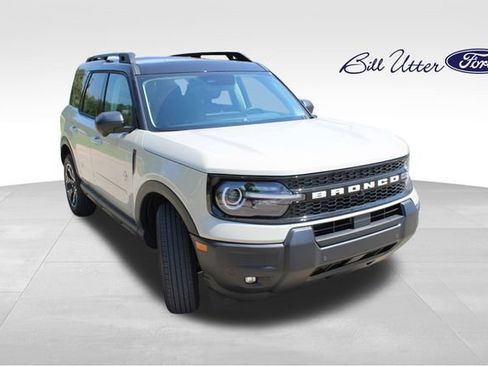 New 2025 Ford Bronco Sport Outer Banks w/ Outer Banks Tech Package+ image 2