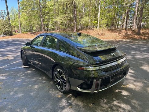 Used 2024 Hyundai Ioniq 6 SEL image 4