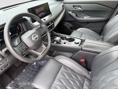 Used 2026 Nissan Rogue Platinum w/ Platinum Premium Package AWD/4WD image 19