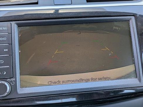 Used 2019 Nissan Sentra SV FWD image 13