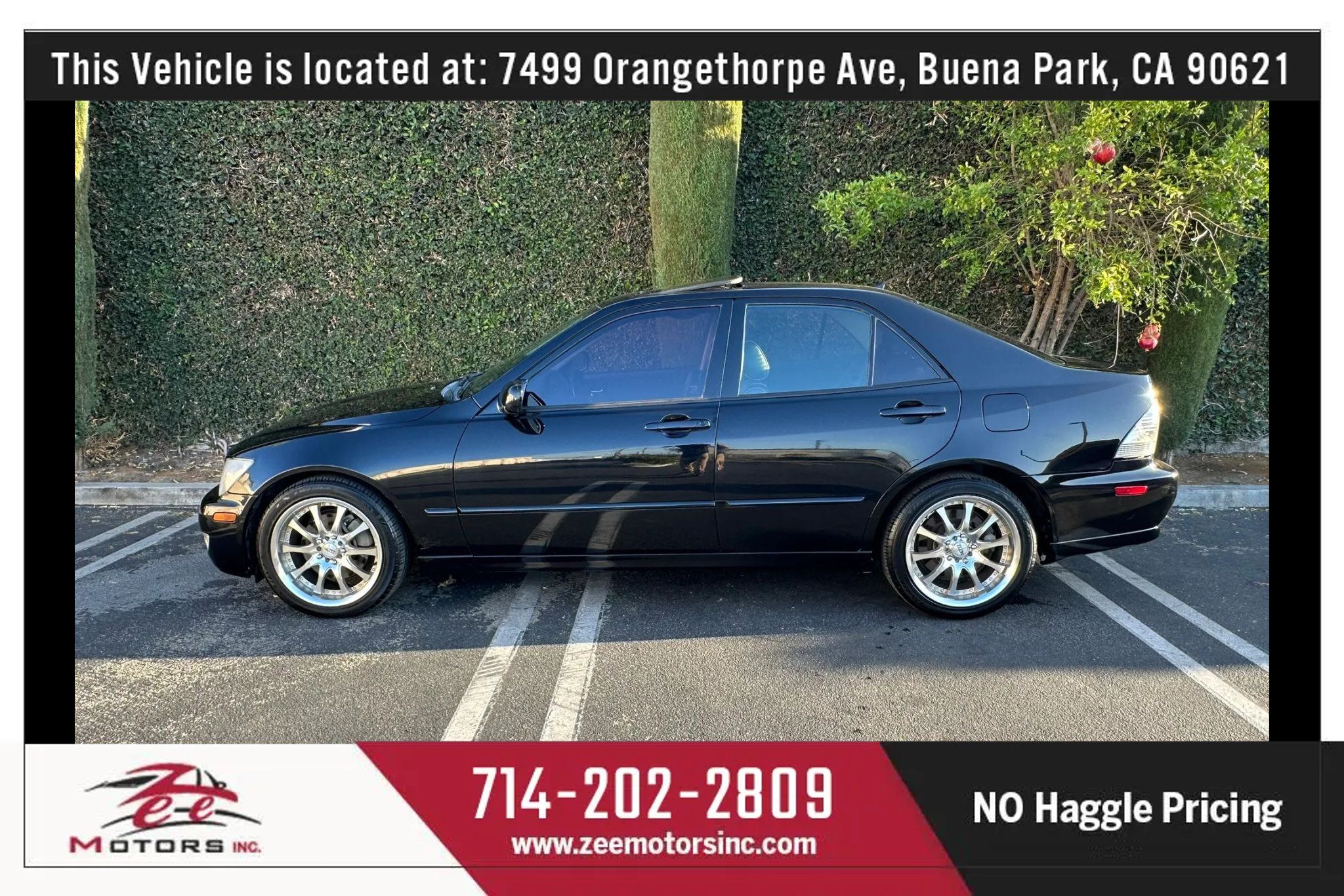 Used 2003 Lexus IS 300 w/ Power & Ecsaine Pkg RWD image 10