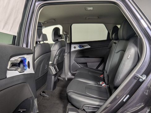 New 2026 Kia Sportage EX FWD image 23