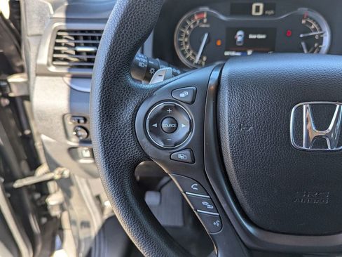 Used 2020 Honda Ridgeline Sport image 26