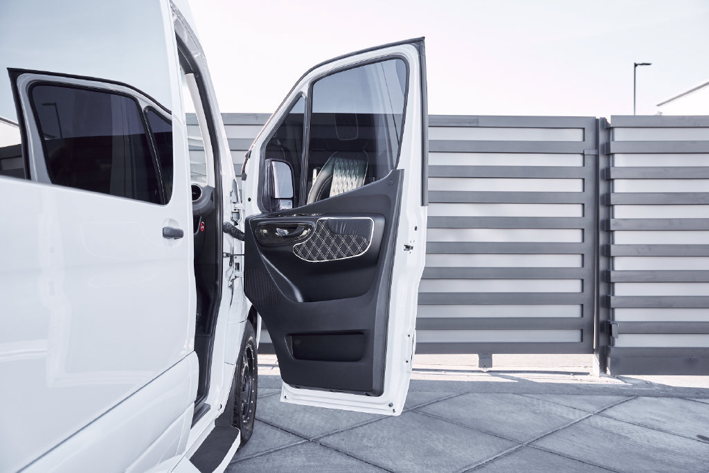 Used 2019 Mercedes-Benz Sprinter 144 image 28