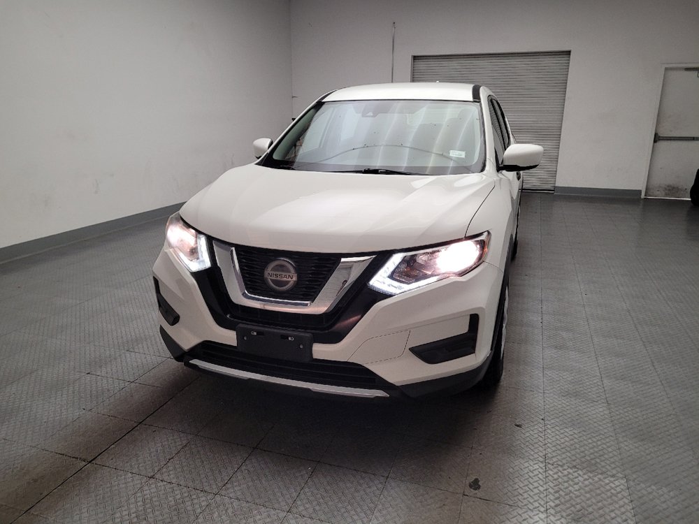 Used 2019 Nissan Rogue S FWD image 15