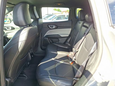 Certified 2024 Jeep Compass Limited image 20