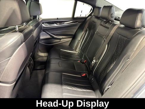 Used 2019 BMW 540i xDrive w/ Premium Package image 11